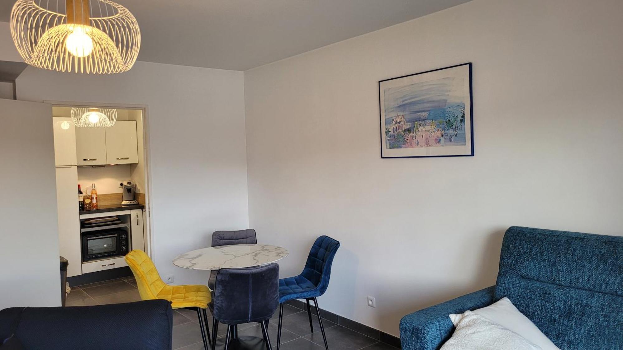 Pretty Flat, 100m Promenade In City Center Nizza